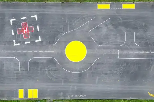 Markierungsarbeiten auf Straßen, Parkplätzen, Logistikhallen 10