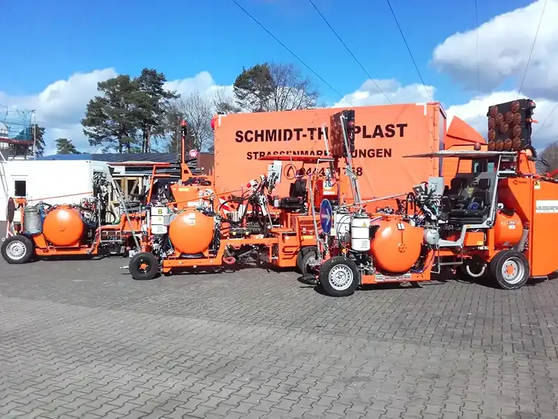 Neue umweltfreundliche Maschinen