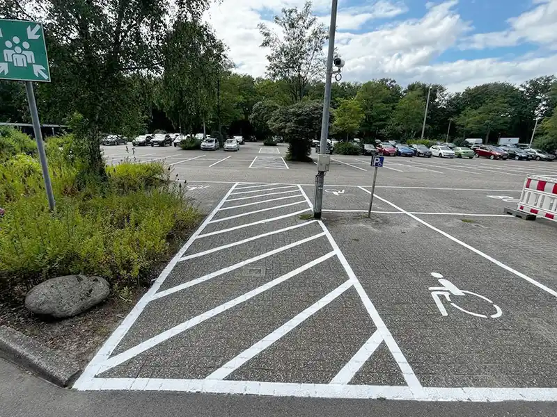 Parkplatzmarkierung 3