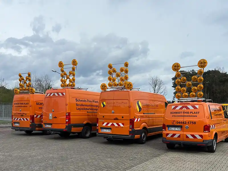 Fahrzeuge Verkehrsabsicherung